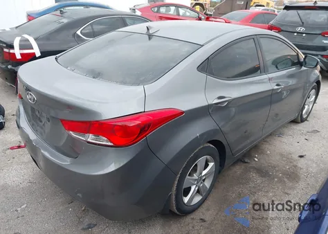 2013 Hyundai Elantra Gls z USA, uszkodzony, nr VIN 5NPDH4AE4DH423992